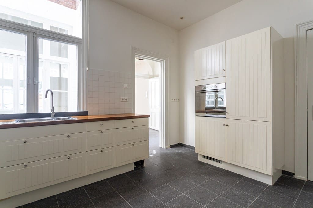 Assendelftstraat 7