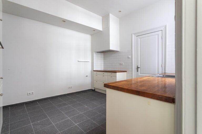Assendelftstraat 7