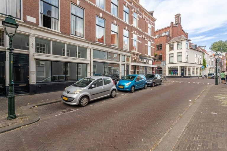 Assendelftstraat 7